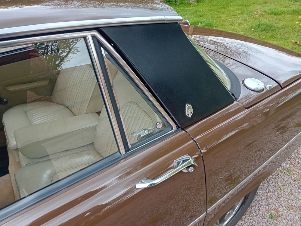 Rover p6 21
