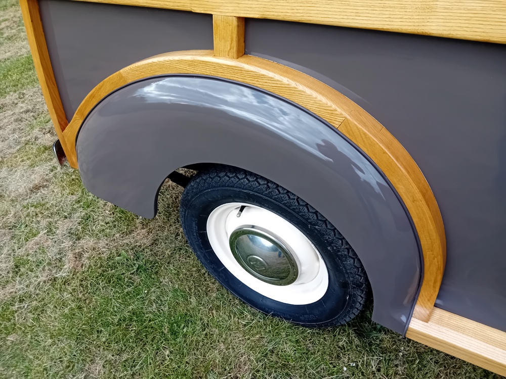 Morris minor 1098 19