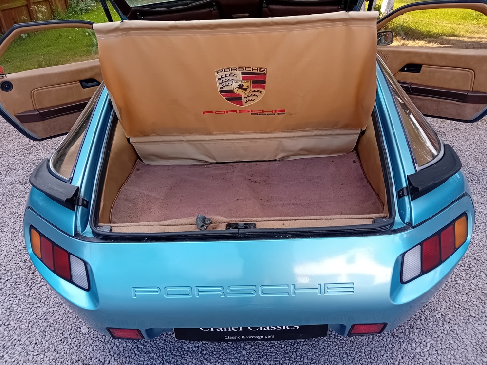 Porsche 22