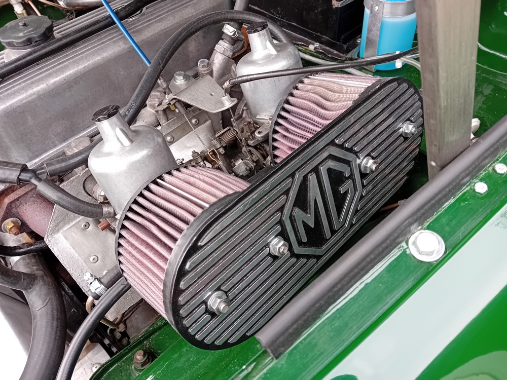 Mgb gt 4