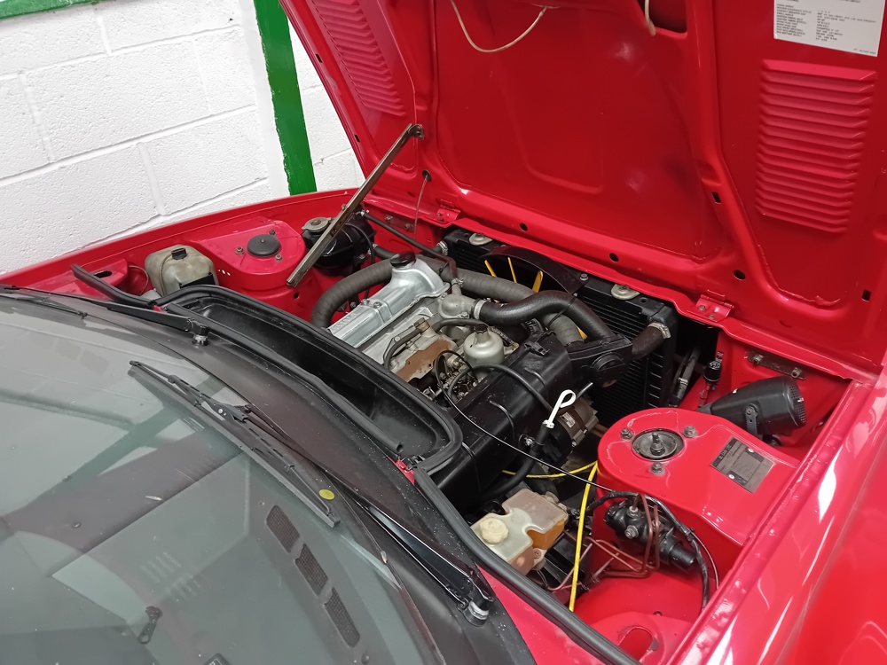tr7 b 1