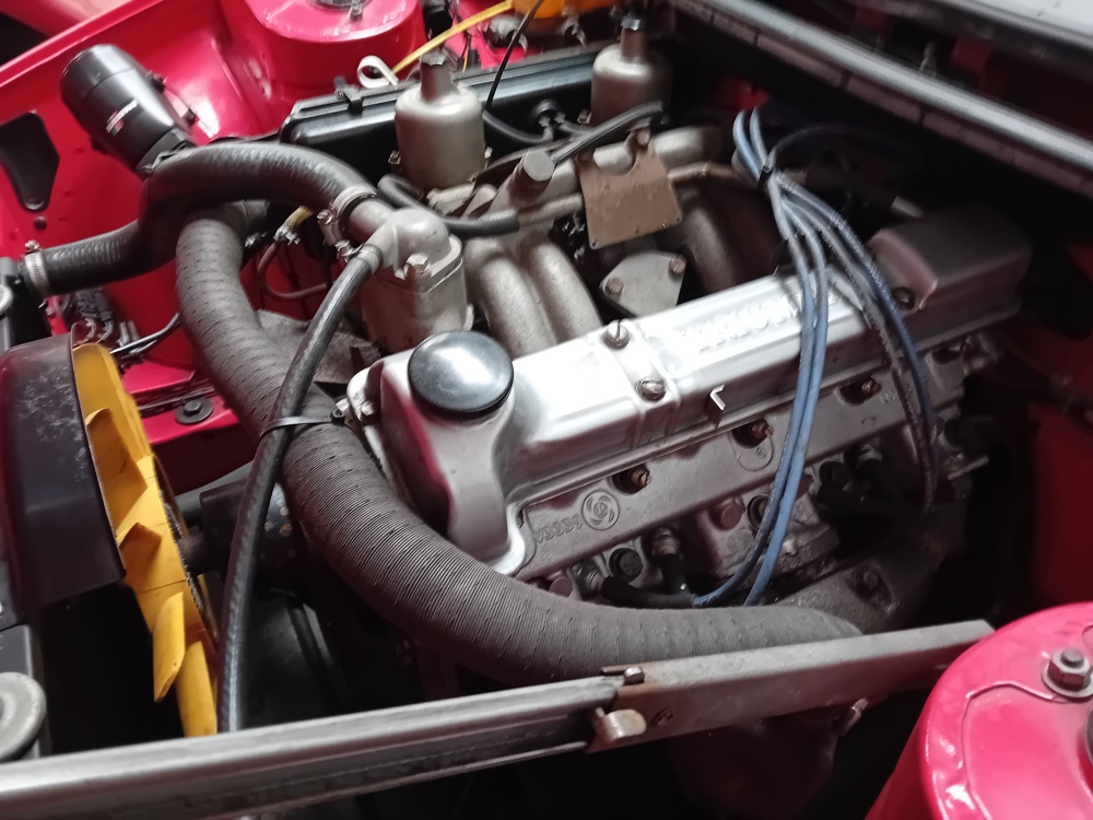 tr7 b 5
