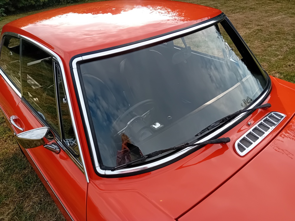 orange mgb gt 23
