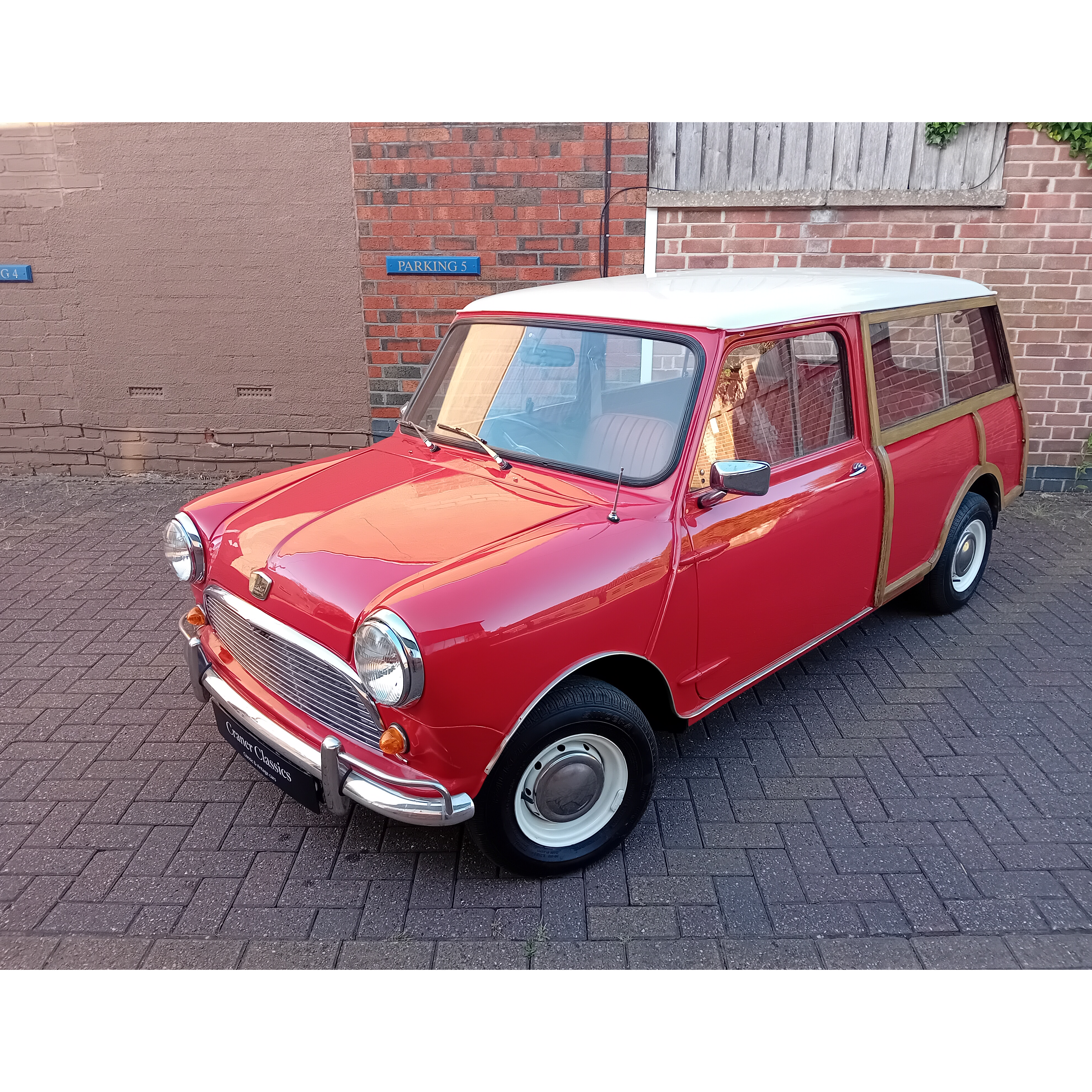 1965 Austin mini traveller